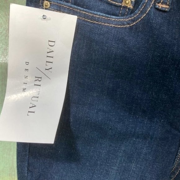 Daily Ritual Denim Jeans NWT - Picture 3 of 7